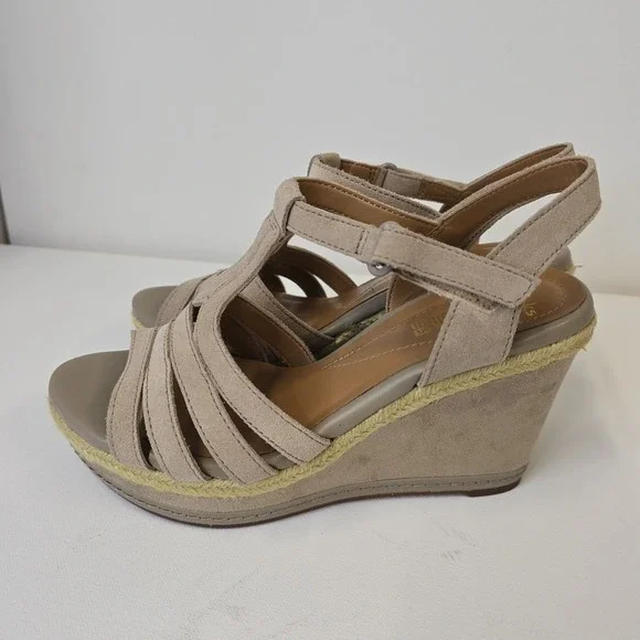 Clarks‎ Soft Cushion Wedge Sandals Women Beige Suede Espadrille Ankle Strap 7.5 - Picture 6 of 7